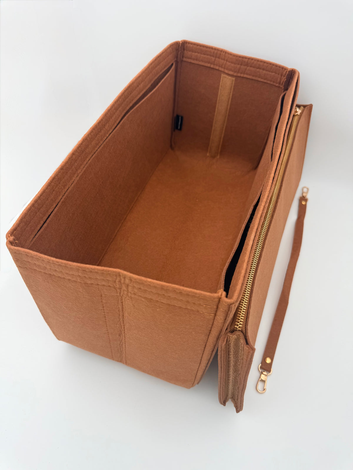 L - L43 B18 H20 cm