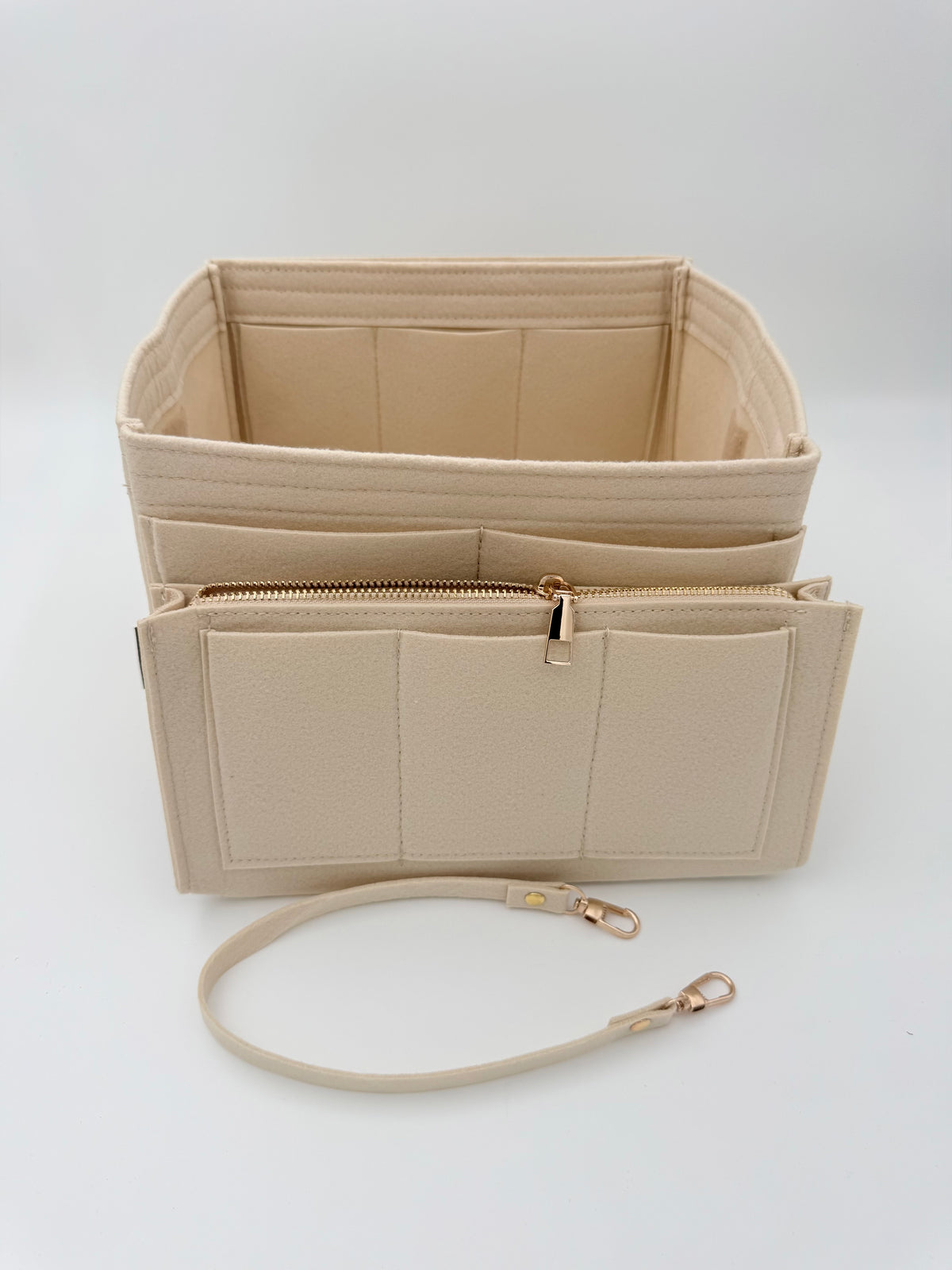Organizer med uttagbar midtdel tilpasset Louis Vuitton Noé GM